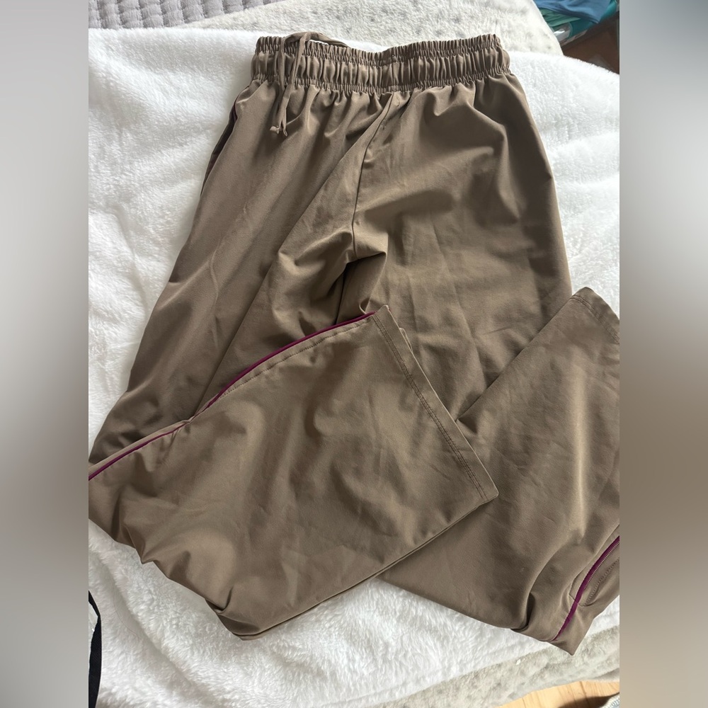 Tiger Friday Girls/Kids Dance Hip Hop Tan Pants with Purple Trim - Picture 3 of 4